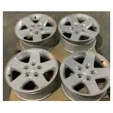 Jeep 5 Lug 17" Wheels