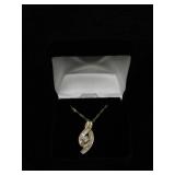 Ladies 14k Yellow Gold Diamond Pendant-