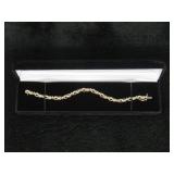 Ladies 10kt Gold Diamond Bracelet w/ Appraisal-