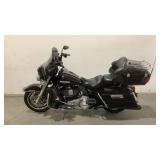 2012 Harley-Davidson FLHTK Electra Glide Cruiser