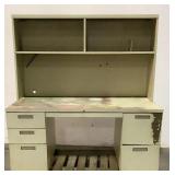 Metal Desk With Hutch