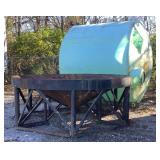 5500 Gallon Tank with Stand