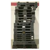 (22) Plastic Pallets