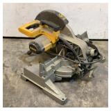 DeWalt 12" Compound Miter Saw DW705