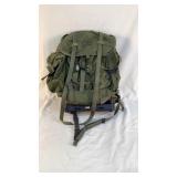 (1) U.S. Army Field Pack LC-1