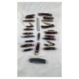 Assorted Vintage Folders Buck, Case, Gerber