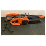 Black & Decker Corded 2-In-1 Chainsaw/Pole Saw BEC