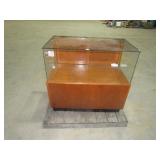 Showcase Cabinet-