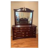 10 Drawer Dresser With Mirror-