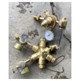 (10) Assorted Flow Regulators