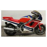 *ESTATE* 1986 Honda VF1000R