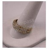 $2800. 1ct Diamond 10kt(4.55gr) Gold Ring