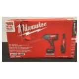 Milwaukee 1/2" Torque Wrench & 3/8" Ratchet Kit 26