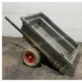 Rubbermaid Pull Behind Yard Wagon