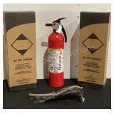 (2) Kidde 2 1/2LB Fire Exteinguishers 21010207MTL