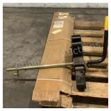 5th Wheel Rails & Locking Bar