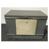 Collins Speaker