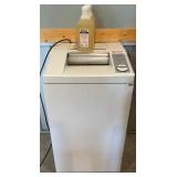 *BANKRUPTCY* Destroyit Paper Shredder IDEAL 2604 C