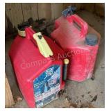 *BANKRUPTCY* (2) 5 Gallon Gas Cans