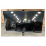 *BANKRUPTCY* LG NanoCell 43" Monitor w/ Desk Mount