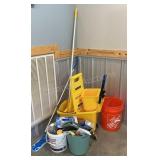 *BANKRUPTCY* Mop, Bucket & Cleaning Supplies