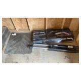 *BANKRUPTCY* Mud Flap w/ Hanger & Hydraulic Cylind
