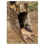 *BANKRUPTCY* GP 23" Excavator Bucket