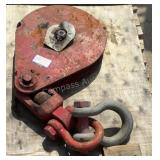 McKissick 33 Ton x 1-1/4' Snatch Block