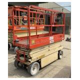 JLG 24V Electric Scissor Lift 2032 E2