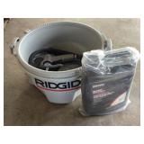Ridgid Oiler and Thread Cutting Oil 418