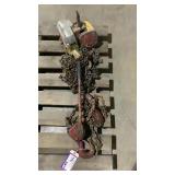 (qty - 2) Chain Hoist-