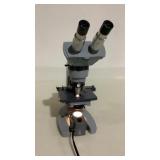 American Optical Microscope 1084 V-115, W-15