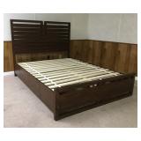 "NEW" Queen Bed and Mirror-