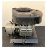 Briggs & Stratton Small Engine