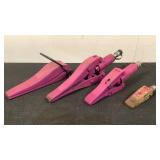 (4) 1 1/2 Ton Hydraulic Ram Spreaders