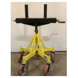 Max - Jax Rolling Pipe Stand