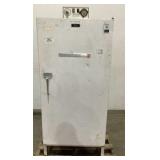 General Electric Incubator 805