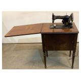 1937 Singer Sewing Machine