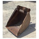 24" Excavator Bucket