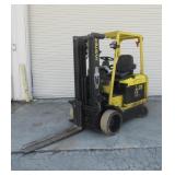 Hyster 3500 lb Electric Forklift-