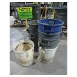 (qty - 10) 10 Gal Trash Cans-