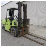 Hyster 8750 lb Fork Lift-