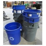(Qty 10) 32 Gal Trash Cans-