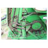 JD 568 Mega Wide round baler- net wrap & twine
