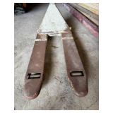 Crown hand pallet jack