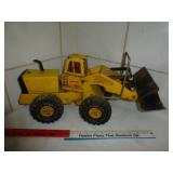 Tonka 22' Metal & Molded Loader Tractor Toy