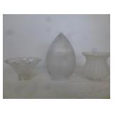 3pc Vintage Glass Lamp & Light Shades