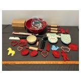 Cookie Cutters, Rolling Pins, Kitchen Accessories