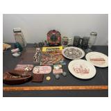 Vintage Collectibles & Smalls - Eclectic Box Lot