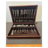 International Stainless Flat Ware Set In Wood Case